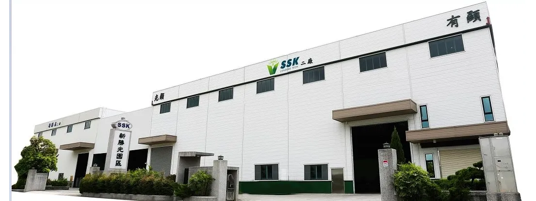 廢橡膠,廢橡膠再利用,廢橡膠及輸送帶回收處理 ( 新勝光機械有限公司 )